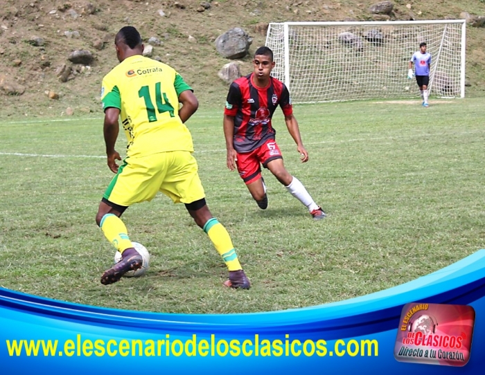 Tres penales en el juego Leones F.C y Ferroválvulas en la Primera A