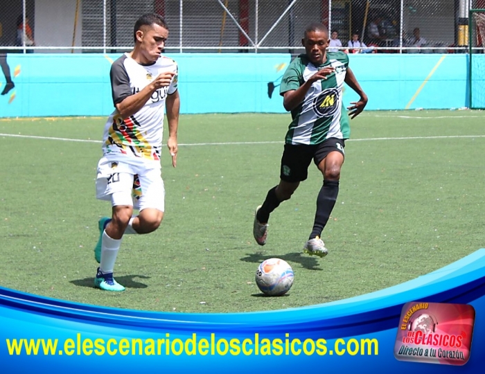 Empate agónico de Ditaires F.C ante Los del Sur en la Primera A