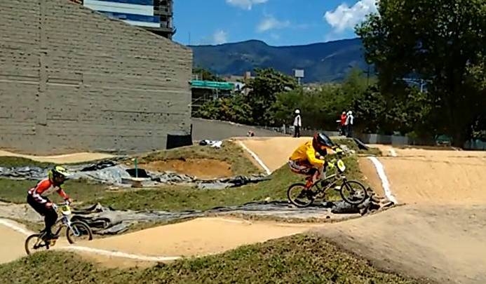 VI y VII Válida Nacional BMX en Envigado