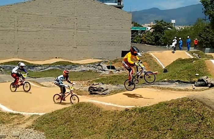 VI y VII Válida Nacional BMX en Envigado