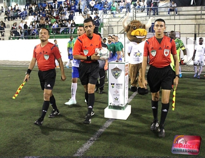 Lluvia de goles en el inicio del Vacacional de La Estrella