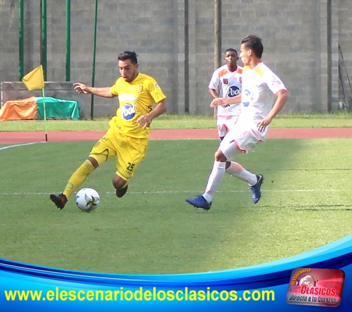 Copa Águila: Felinos y naranjas en tablas