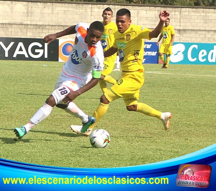 Copa Águila: Felinos y naranjas en tablas