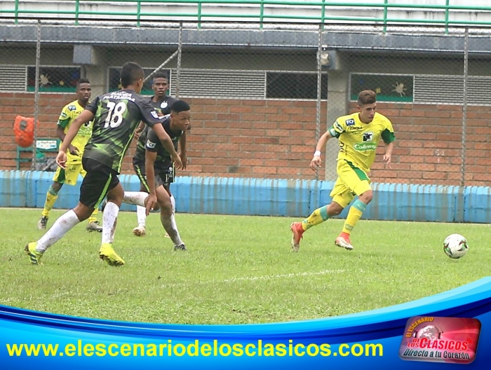 Súper Copa Juvenil: Apretada victoria de Alianza sobre Leones 