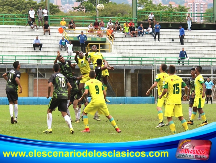 Súper Copa Juvenil: Apretada victoria de Alianza sobre Leones 