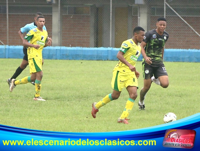 Súper Copa Juvenil: Apretada victoria de Alianza sobre Leones 