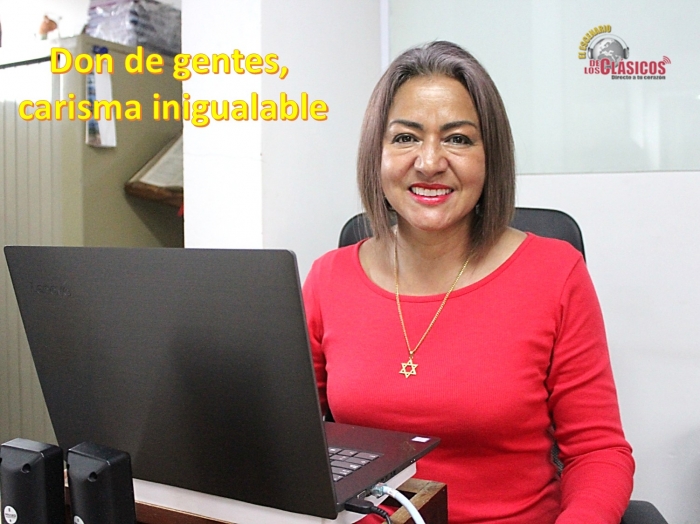 Desde muy niña jugaba y soñaba con ser maestra María Eugenia Mira