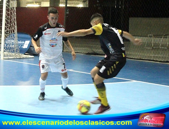 Liga Futsal: Estreno felino inesperado