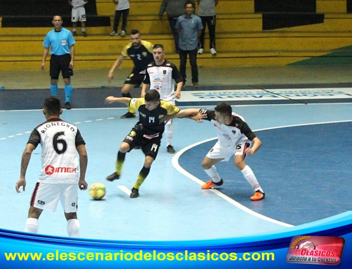 Liga Futsal: Estreno felino inesperado