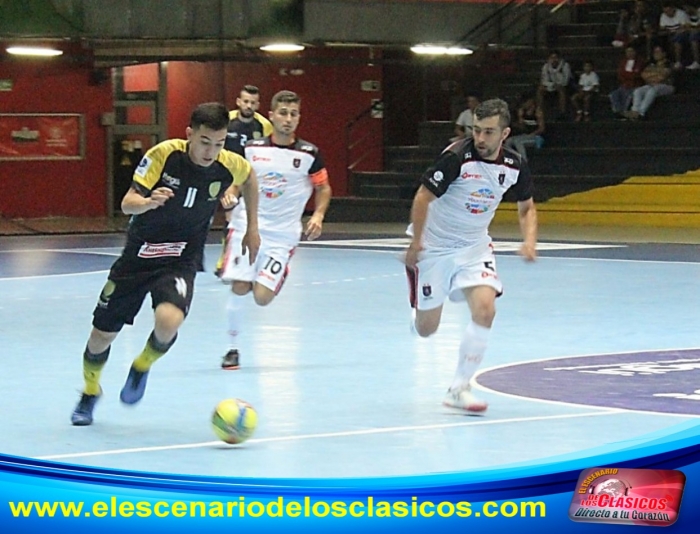 Liga Futsal: Estreno felino inesperado