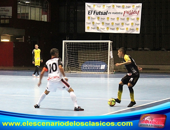 Liga Futsal: Estreno felino inesperado