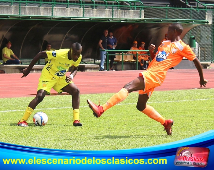 Súper Copa Juvenil Sub 20: Los felinos no se comieron las naranjas en Ditaires 