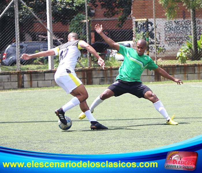 Ditaires F.C no encuentra el camino en la Primera A, perdió con el Politécnico