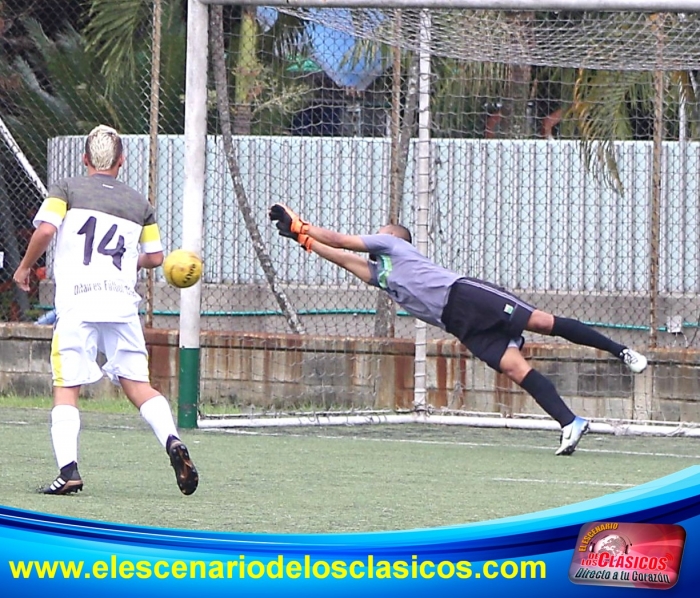 Ditaires F.C no encuentra el camino en la Primera A, perdió con el Politécnico