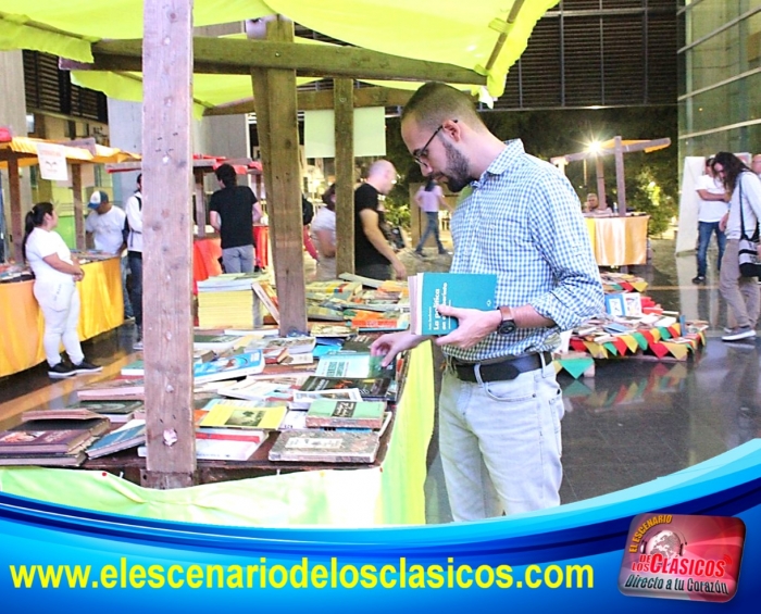 Exitosa apertura de la 2ª Feria del Libro en Itagüí