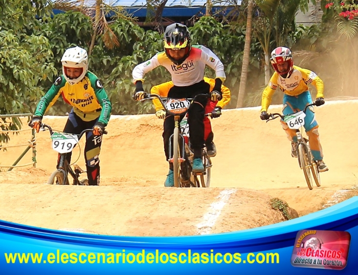 Fiesta y colorido deportivo en el 5° Chequeo de Saltamontes