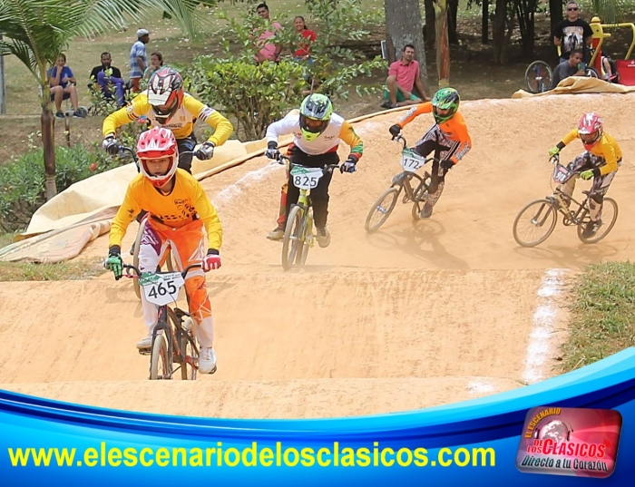 Fiesta y colorido deportivo en el 5° Chequeo de Saltamontes