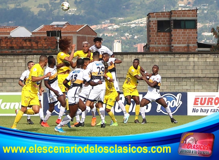 Empate agónico de Leones frente a Boca Juniors de Cali