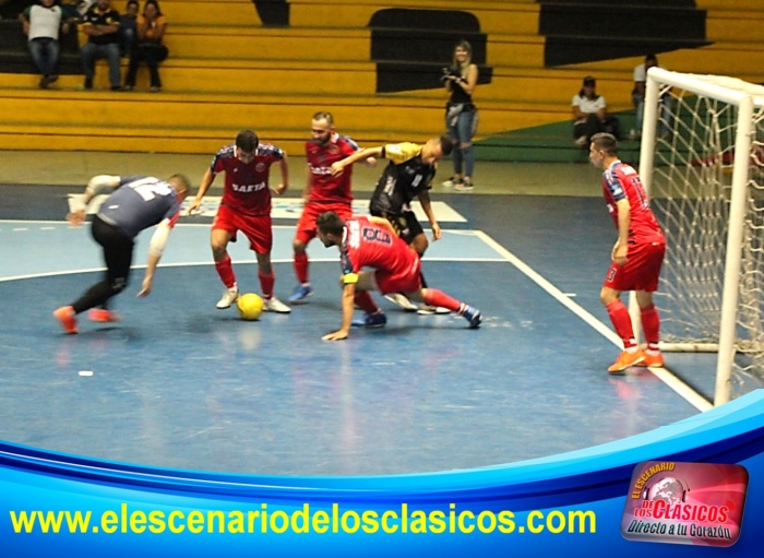 Tensionadita clasificación de Leones a la semifinal de Liga Nacional Futsal